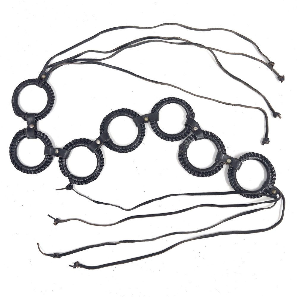 Vintage Y2K Womens Black Leather Braided Ring Link Belt Tassel Tie Front Boho OS - Picture 4 of 4